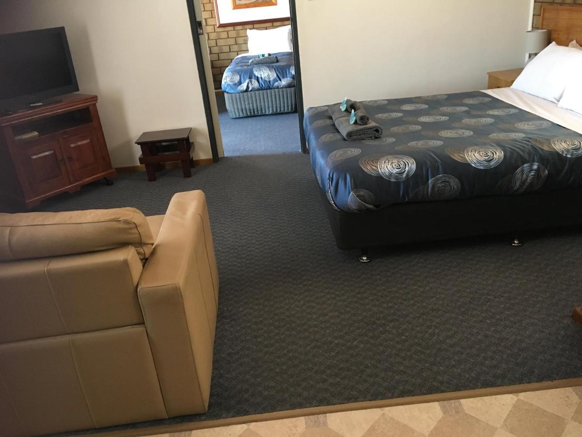 Airport Whyalla Motel Екстериор снимка