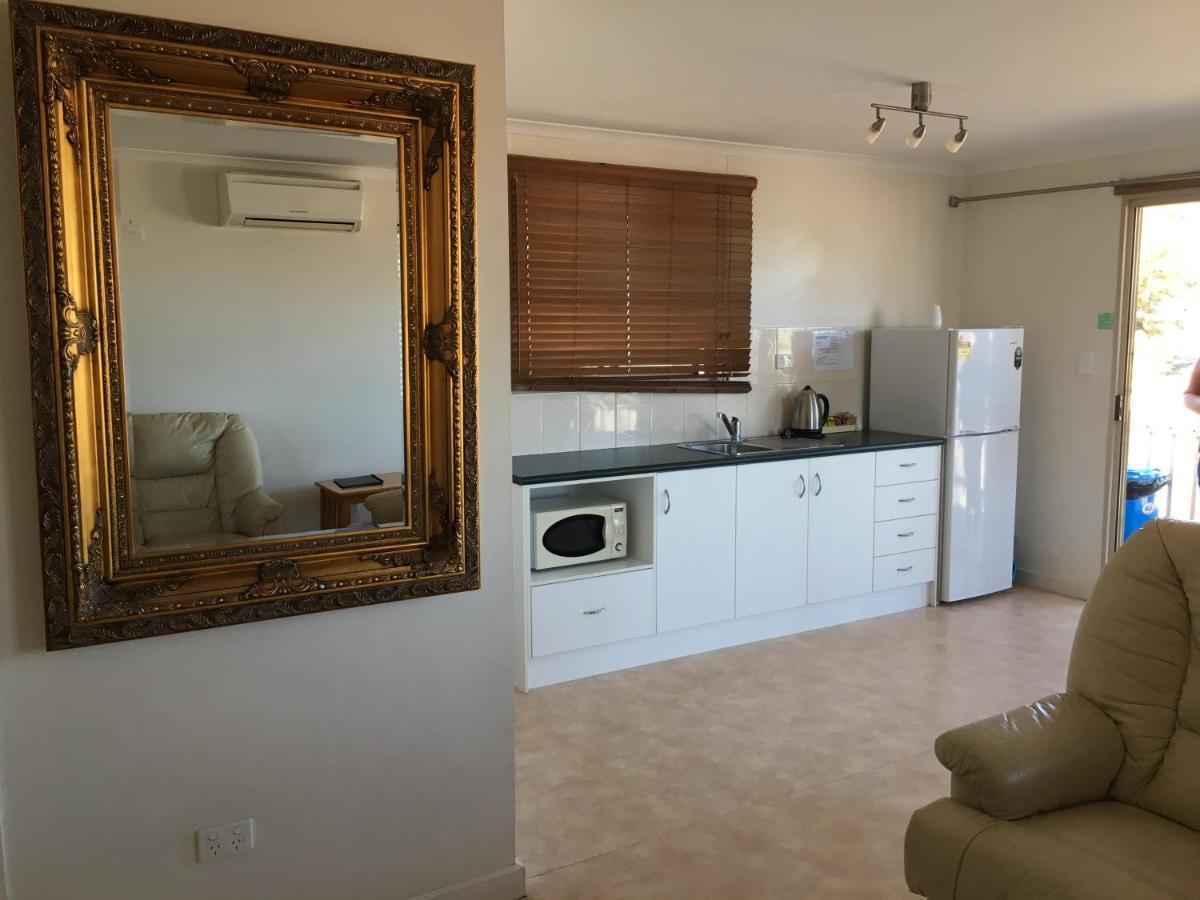 Airport Whyalla Motel Екстериор снимка