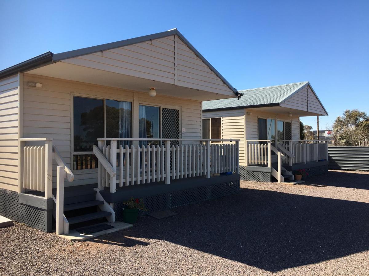 Airport Whyalla Motel Екстериор снимка