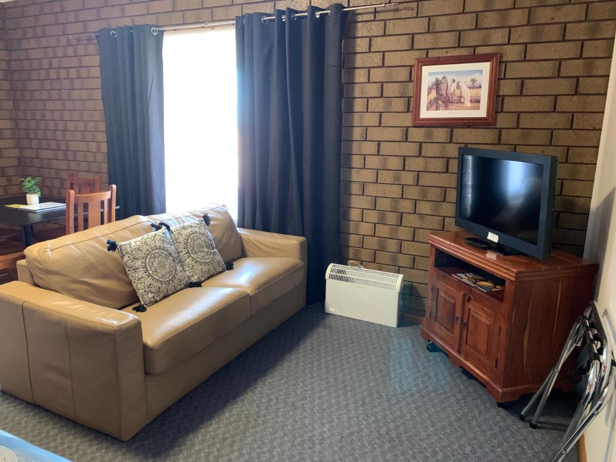Airport Whyalla Motel Екстериор снимка